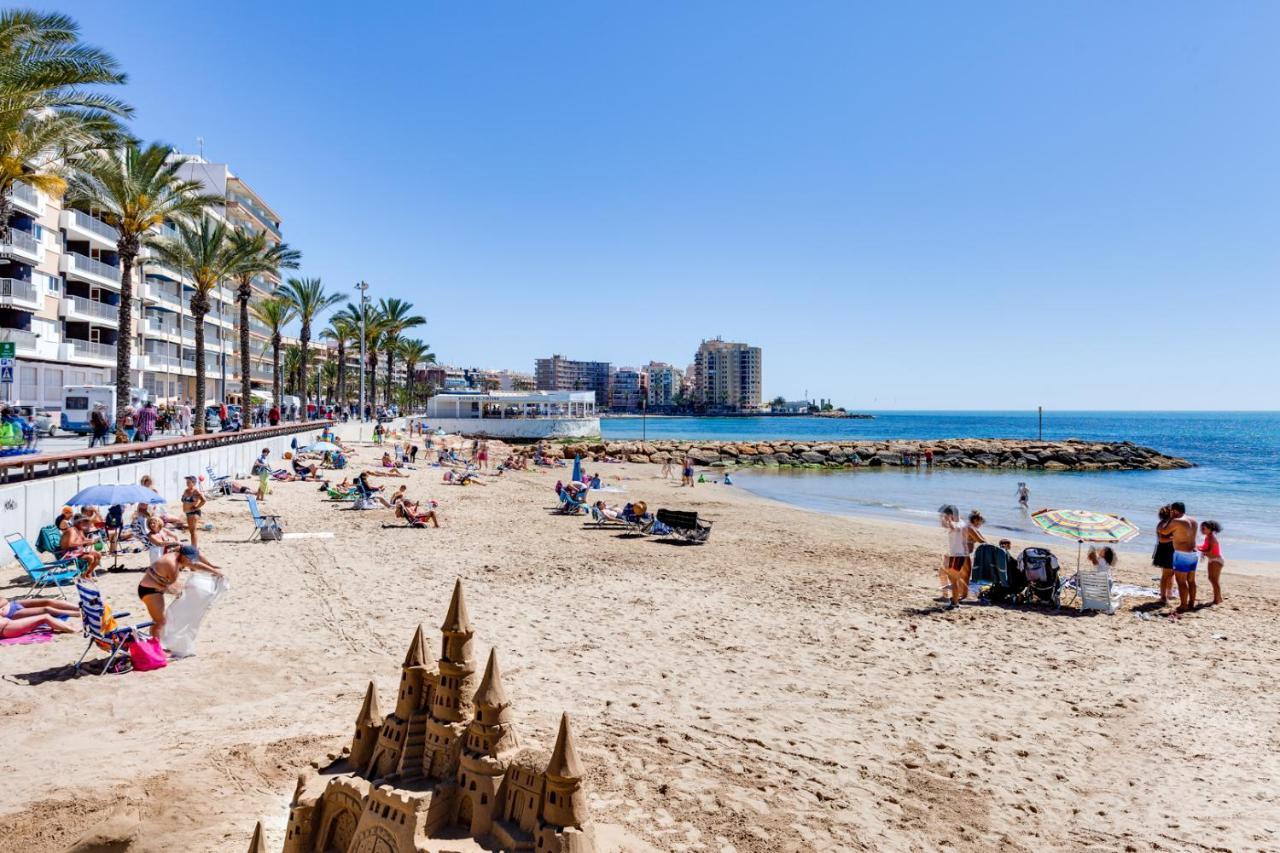 Apartment Studio Relax Almudena Torrevieja Dış mekan fotoğraf