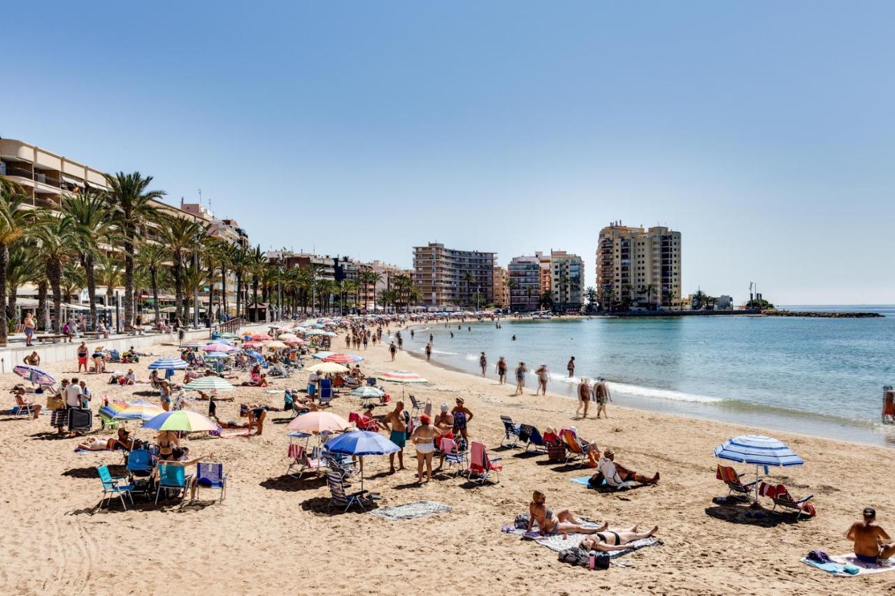 Apartment Studio Relax Almudena Torrevieja Dış mekan fotoğraf