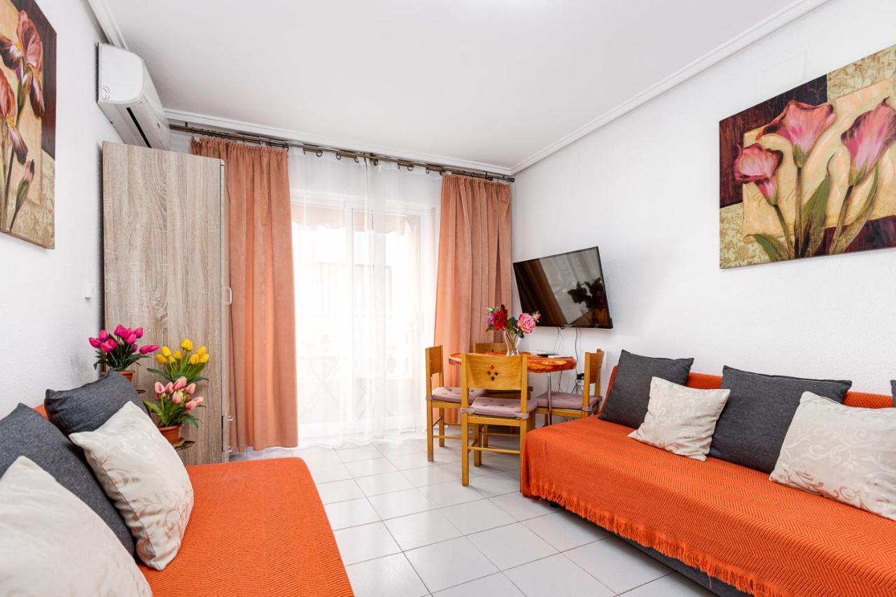 Apartment Studio Relax Almudena Torrevieja Dış mekan fotoğraf