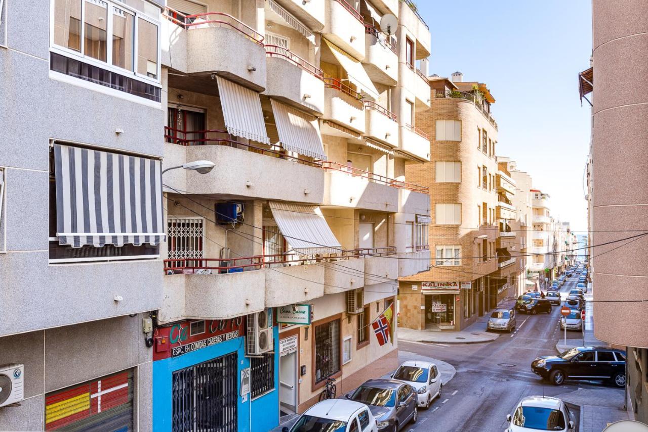 Apartment Studio Relax Almudena Torrevieja Dış mekan fotoğraf